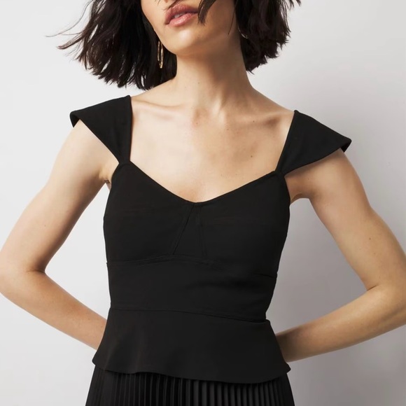 Elegant Black Dress from Black House White Market - Picture 3 of 9